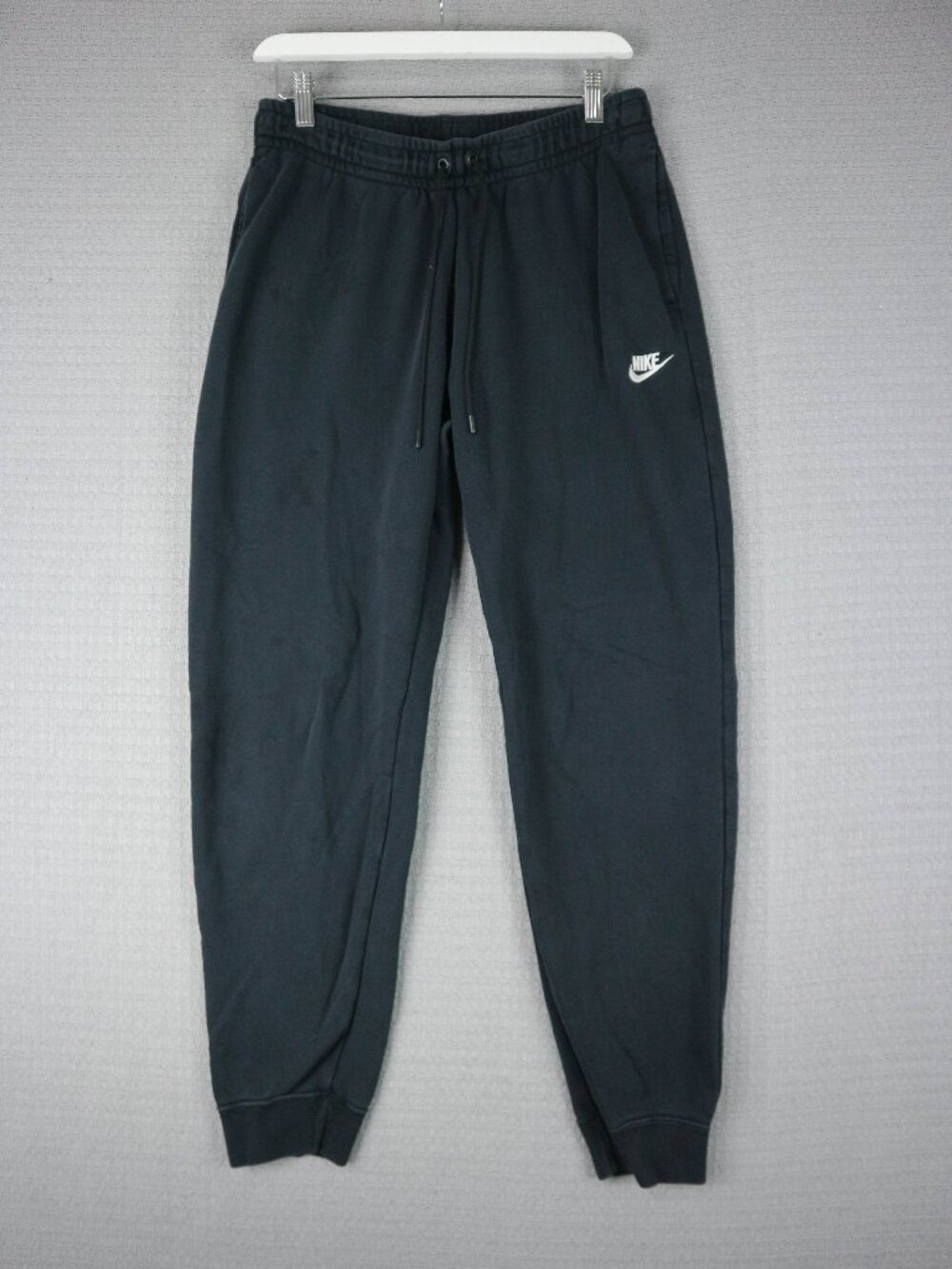 Nike Mens Black Jogger Sweatpants Medium